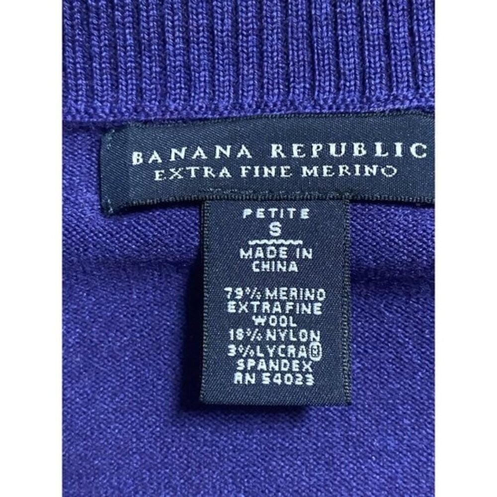 Banana Republic Long Sleeve Extra Fine Merino Wool Purple Cardigan Size S/P - Picture 4 of 4